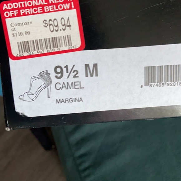 Shoes - Picture 9 of 10